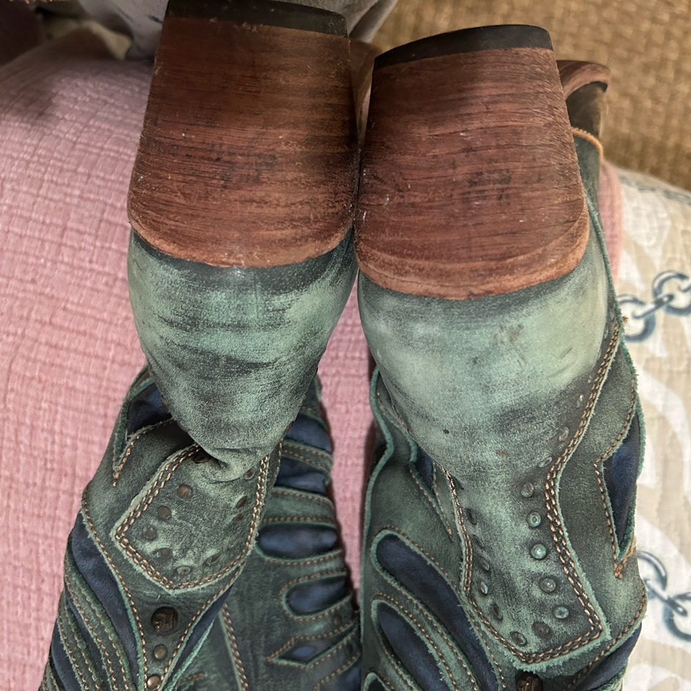 LIBERTY Black Green and Brown Heeled Boots - Picture 10 of 10